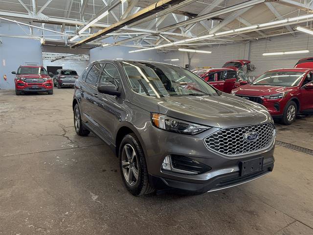 Certified 2023 Ford Edge SEL w/ Convenience Package AWD/4WD image 1