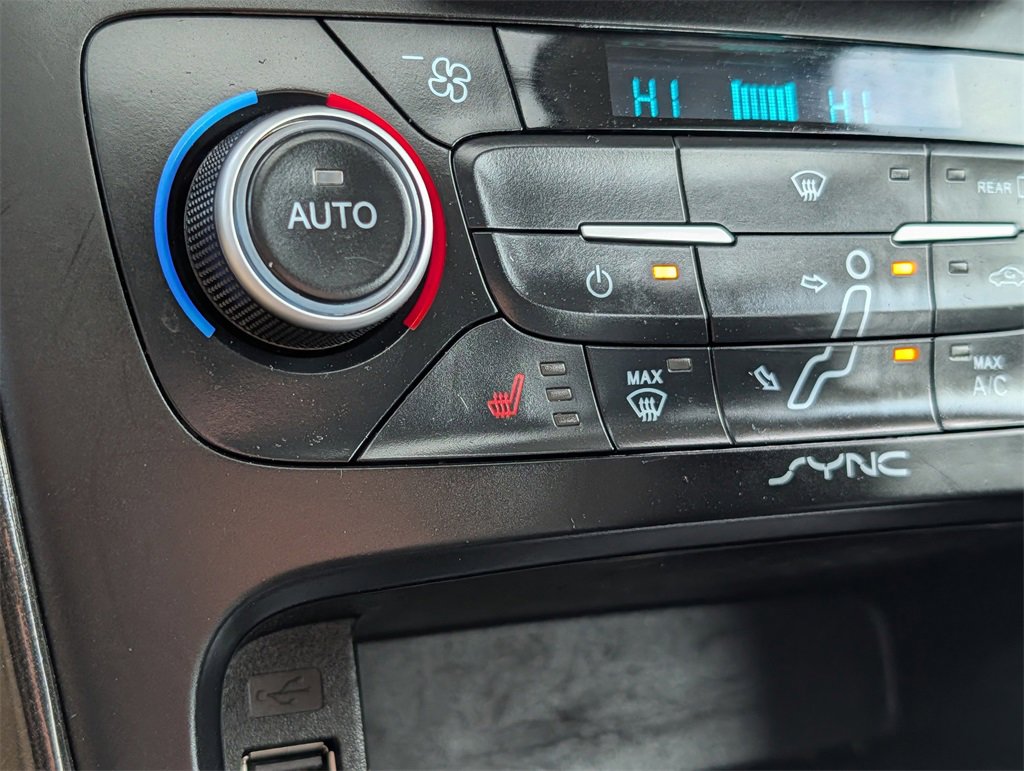 Certified 2017 Ford Focus Titanium w/ Titanium Technology Package image 24