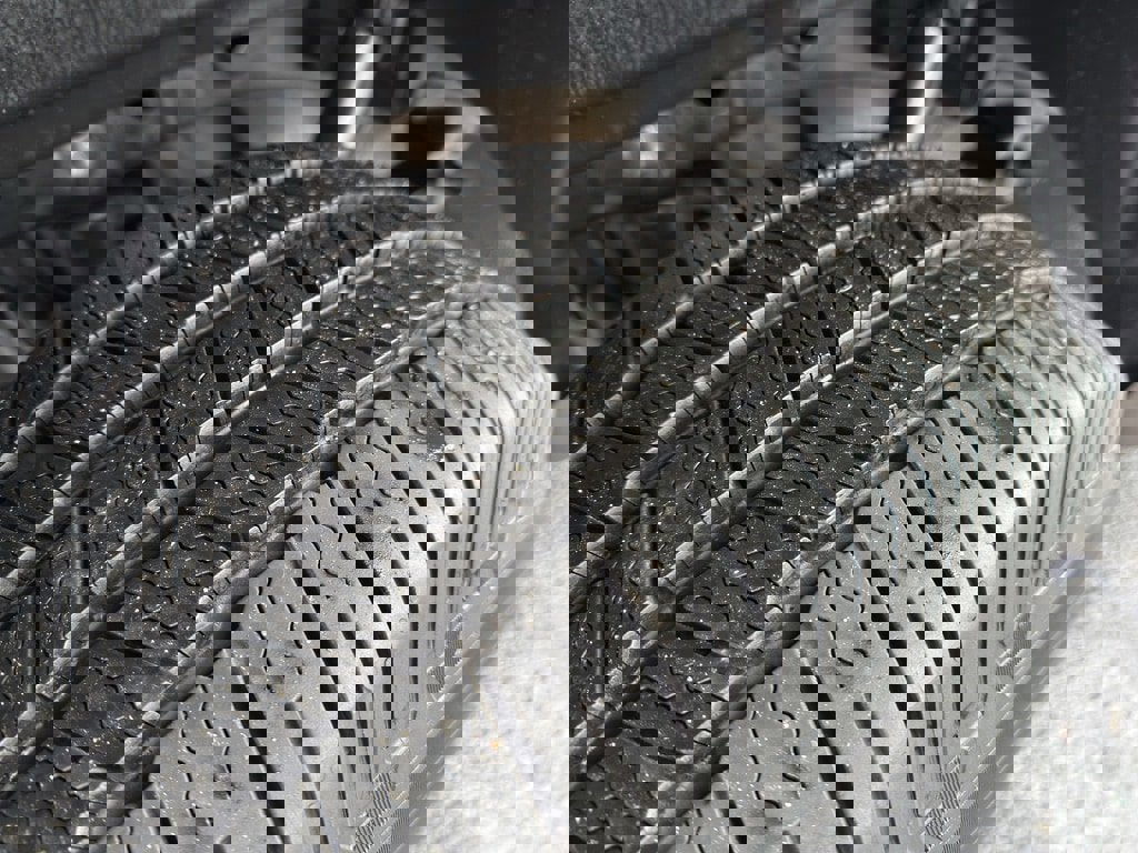 Certified 2020 Ford F150 Lariat w/ Equipment Group 502A Luxury image 11