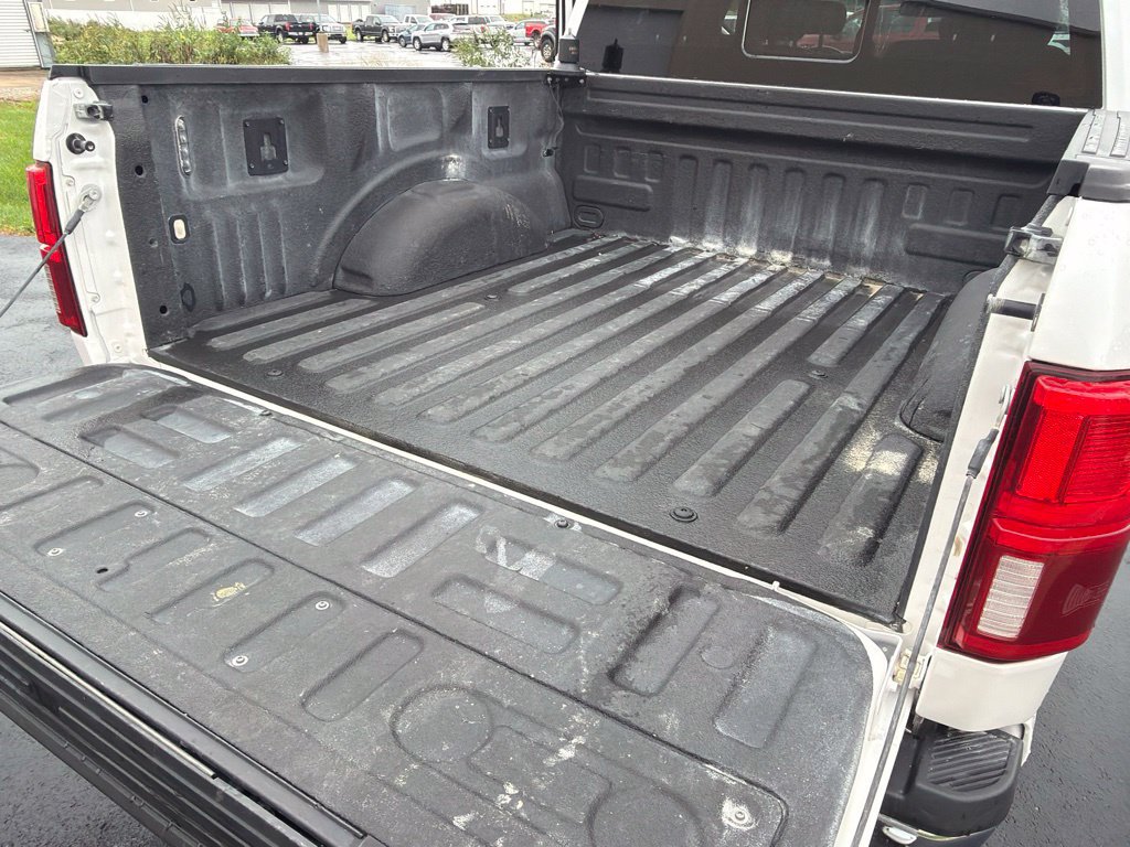 Certified 2019 Ford F150 Lariat w/ Equipment Group 502A Luxury AWD/4WD image 15