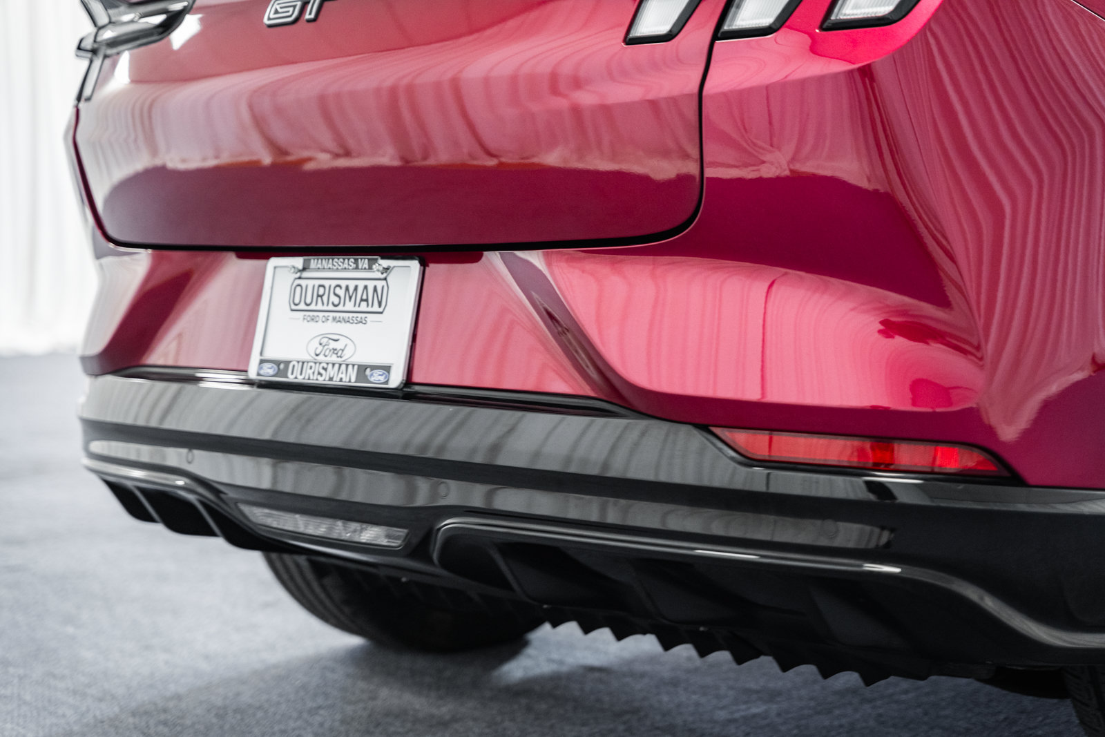 Certified 2025 Ford Mustang Mach-E GT AWD/4WD image 8
