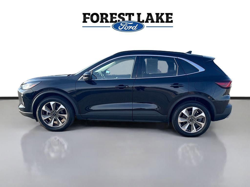 Certified 2023 Ford Escape Platinum w/ Premium Technology Package AWD/4WD image 4