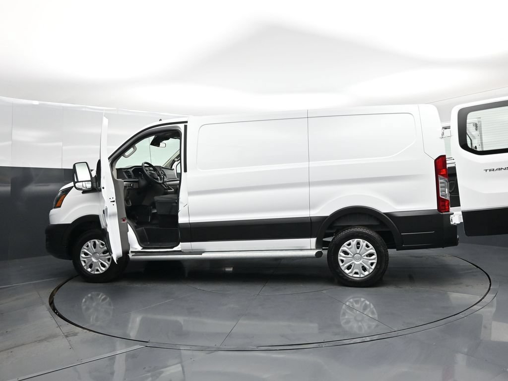Certified 2025 Ford Transit 250 Low Roof w/ Exterior Upgrade Package RWD image 25