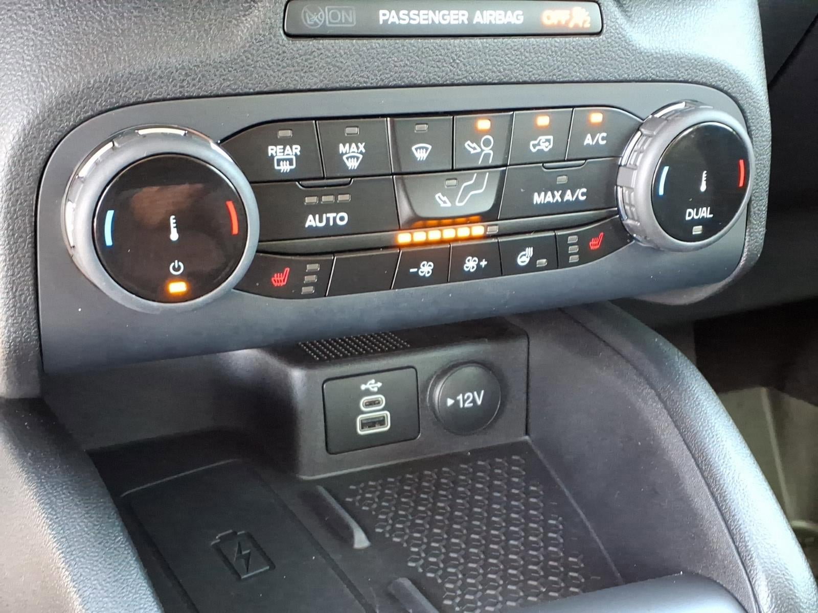 Certified 2023 Ford Bronco Sport Outer Banks w/ Tech Package AWD/4WD image 28