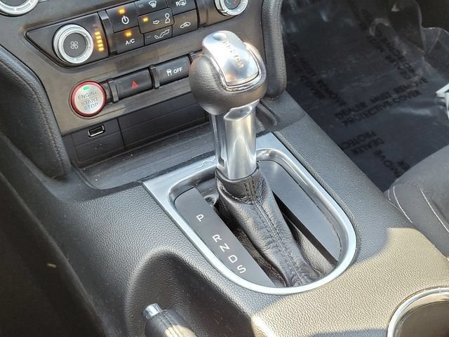 Certified 2019 Ford Mustang Coupe RWD image 20