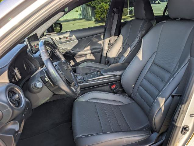Used 2022 Lexus IS 350 F Sport RWD image 13