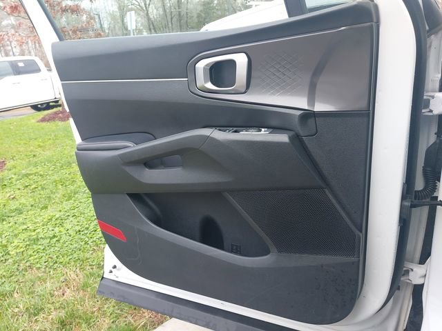 Used 2021 Kia Sorento LX image 26