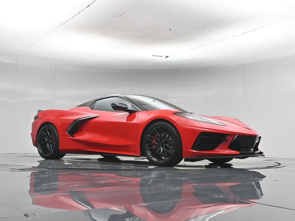 Used 2021 Chevrolet Corvette Stingray Premium Conv w/ Z51 Performance Package RWD image 55