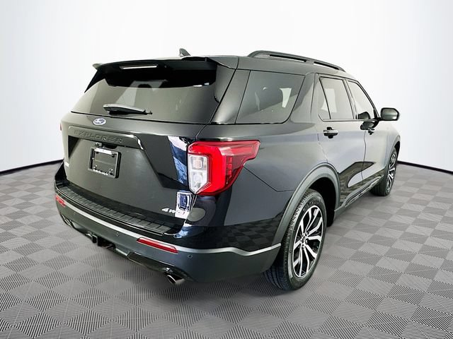 Certified 2022 Ford Explorer ST-Line w/ Class IV Trailer Tow Package AWD/4WD image 11