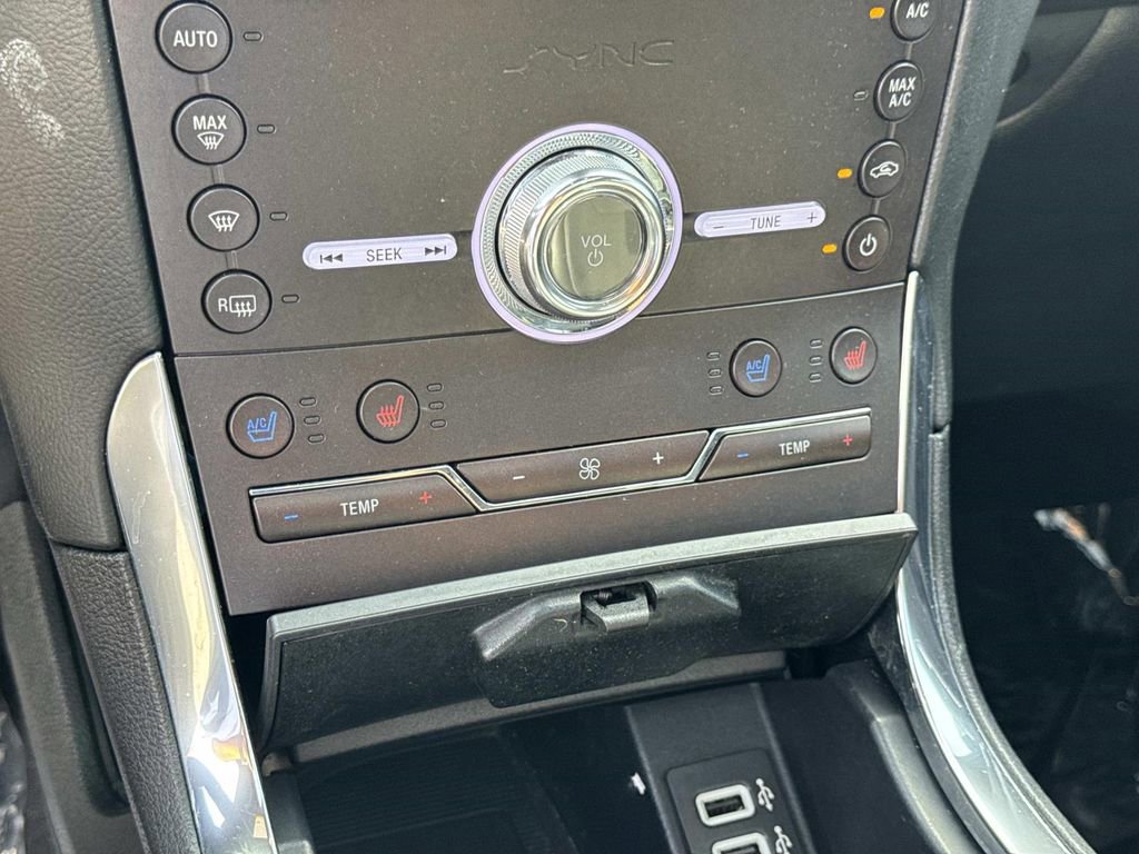 Certified 2020 Ford Edge ST w/ Equipment Group 401A image 25