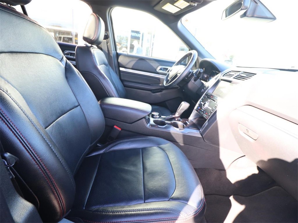 Certified 2018 Ford Explorer Sport w/ Equipment Group 401A image 23