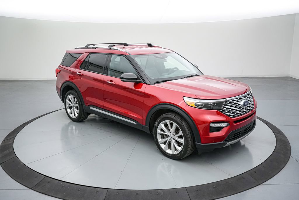 Certified 2023 Ford Explorer Platinum w/ Class IV Trailer Tow Package AWD/4WD video 3