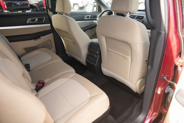 Certified 2017 Ford Explorer XLT w/ Equipment Group 201A image 17