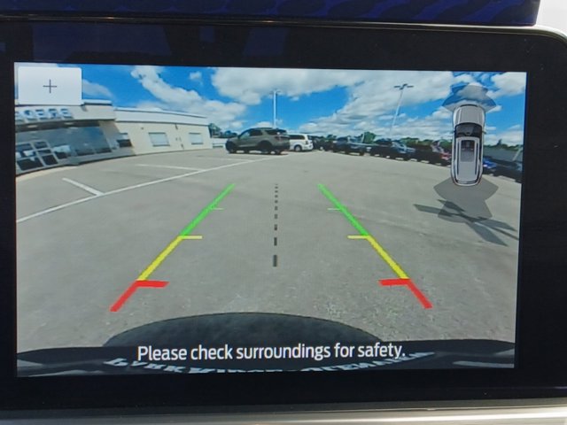 Certified 2021 Ford Escape Titanium w/ Class II Trailer Tow Package FWD image 14