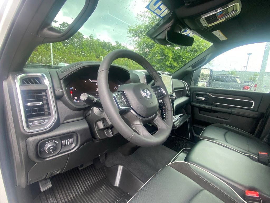 Used 2026 RAM 3500 Laramie w/ Max Tow Package AWD/4WD image 9
