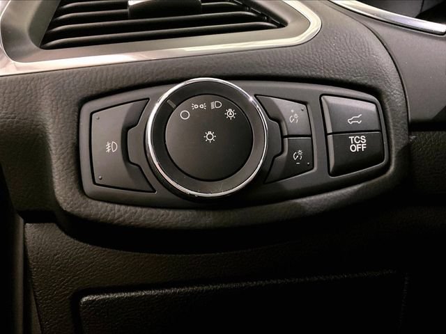 Certified 2020 Ford Edge Titanium AWD/4WD image 30
