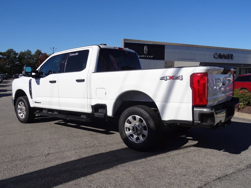 Certified 2024 Ford F250 XLT image 3