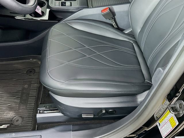 Certified 2025 Ford Mustang Mach-E Select w/ Comfort Package Lite image 28
