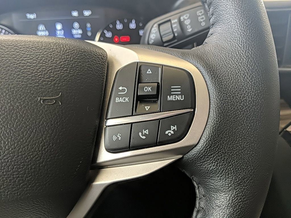 Certified 2023 Ford Explorer Limited w/ Equipment Group 301A image 19