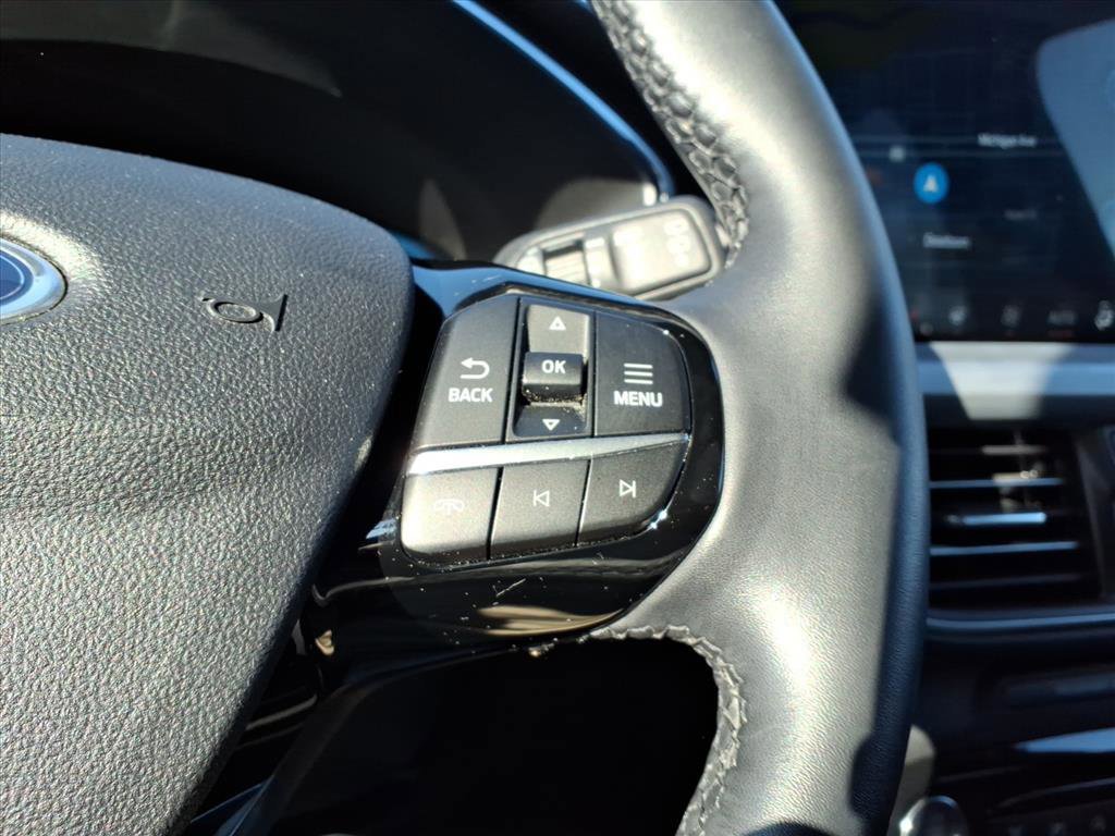 Certified 2024 Ford Escape Platinum image 17