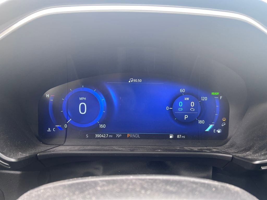 Certified 2020 Ford Escape Titanium FWD image 26