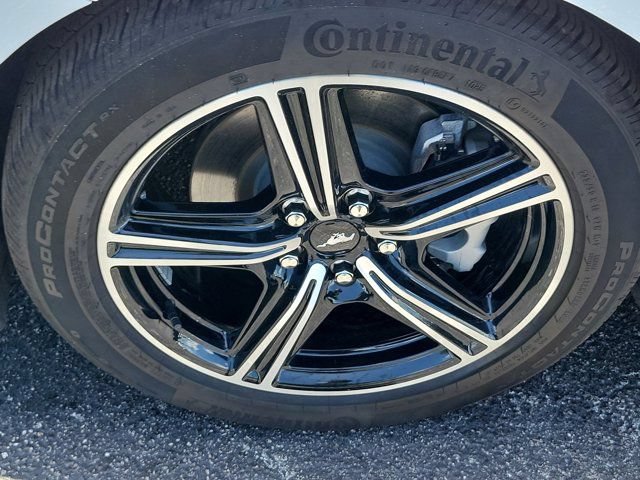 Certified 2025 Ford Mustang Premium RWD image 10