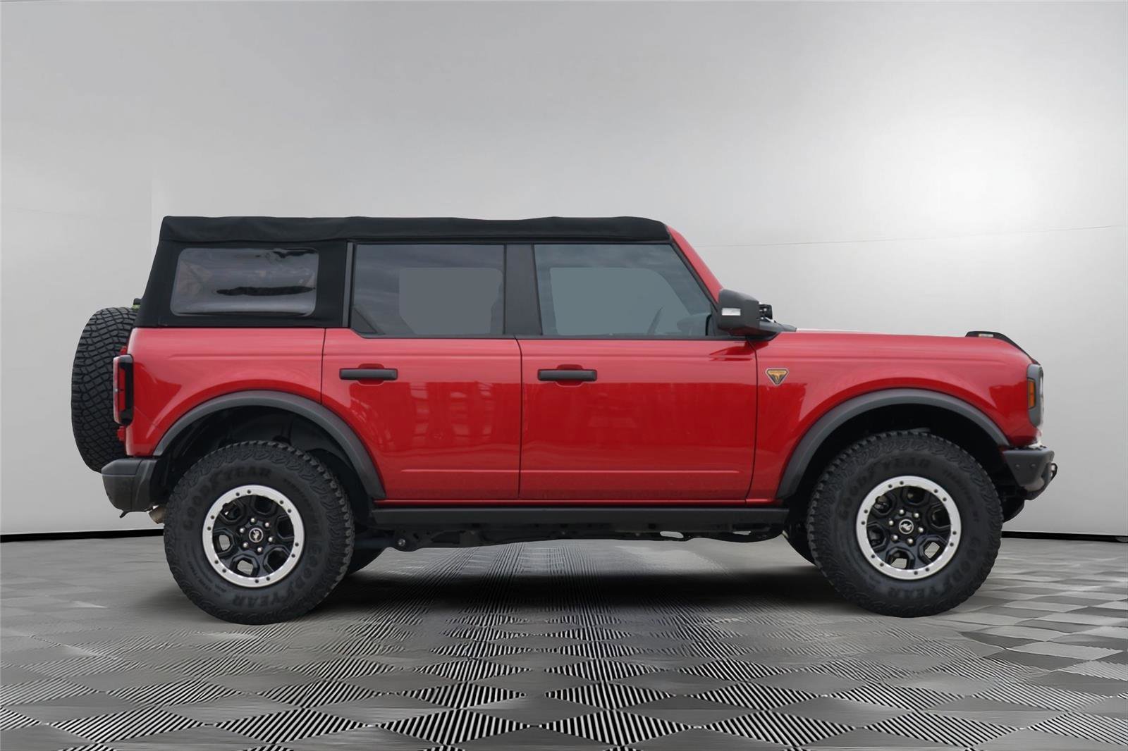 Certified 2021 Ford Bronco Badlands AWD/4WD image 4