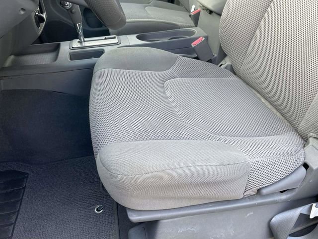 Used 2019 Nissan Frontier SV image 14