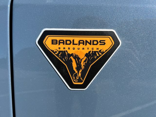 Certified 2023 Ford Bronco Badlands w/ Sasquatch Package AWD/4WD image 38