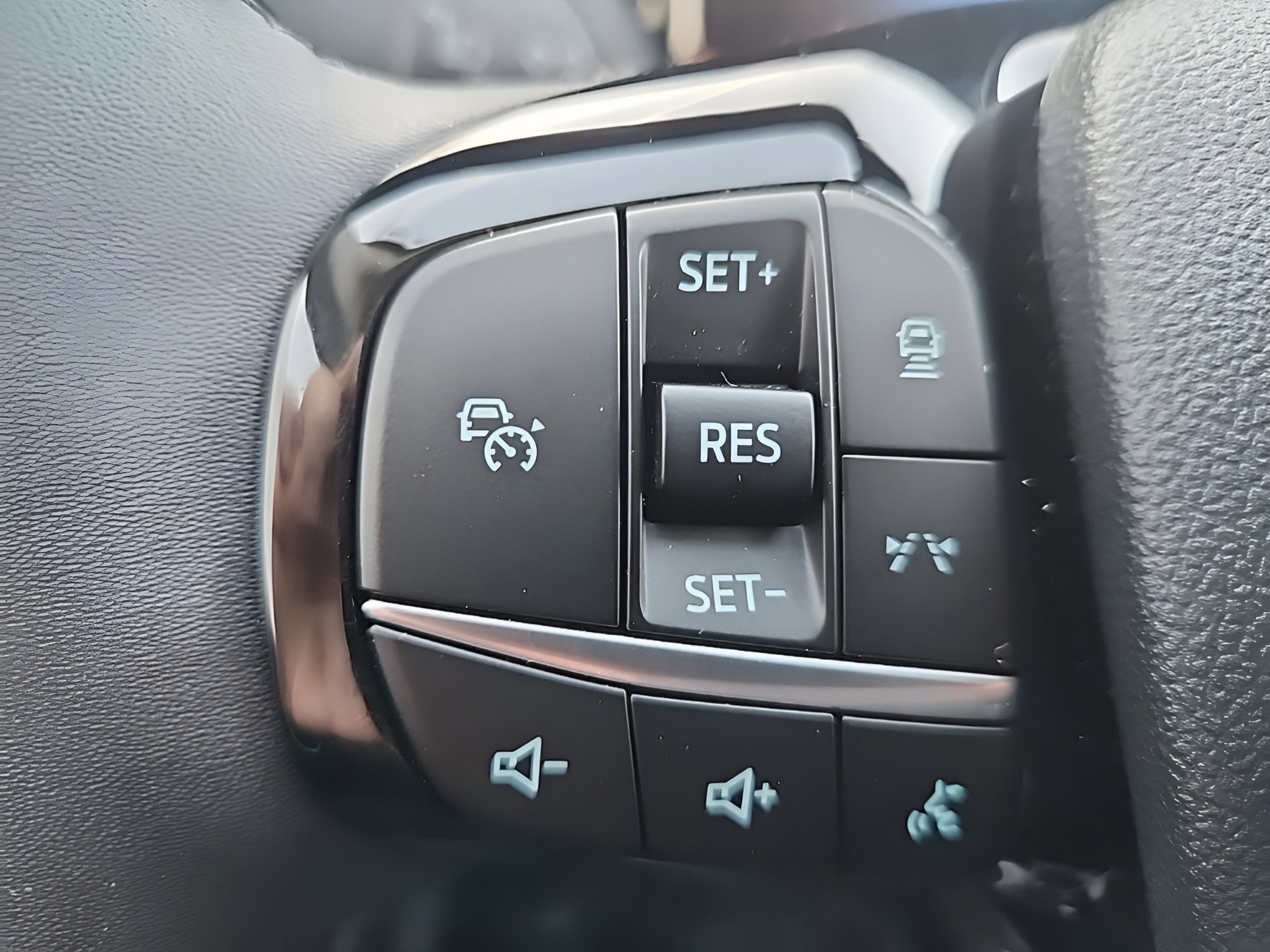 Certified 2023 Ford Escape Active w/ Tech Pack #1 image 17