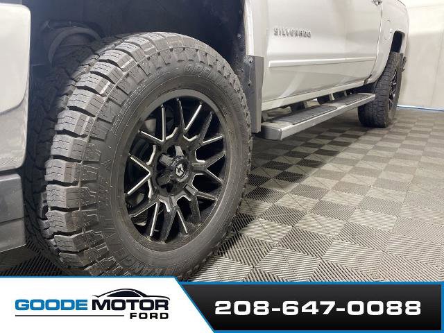 Used 2017 Chevrolet Silverado 1500 LT w/ True North Edition AWD/4WD image 27
