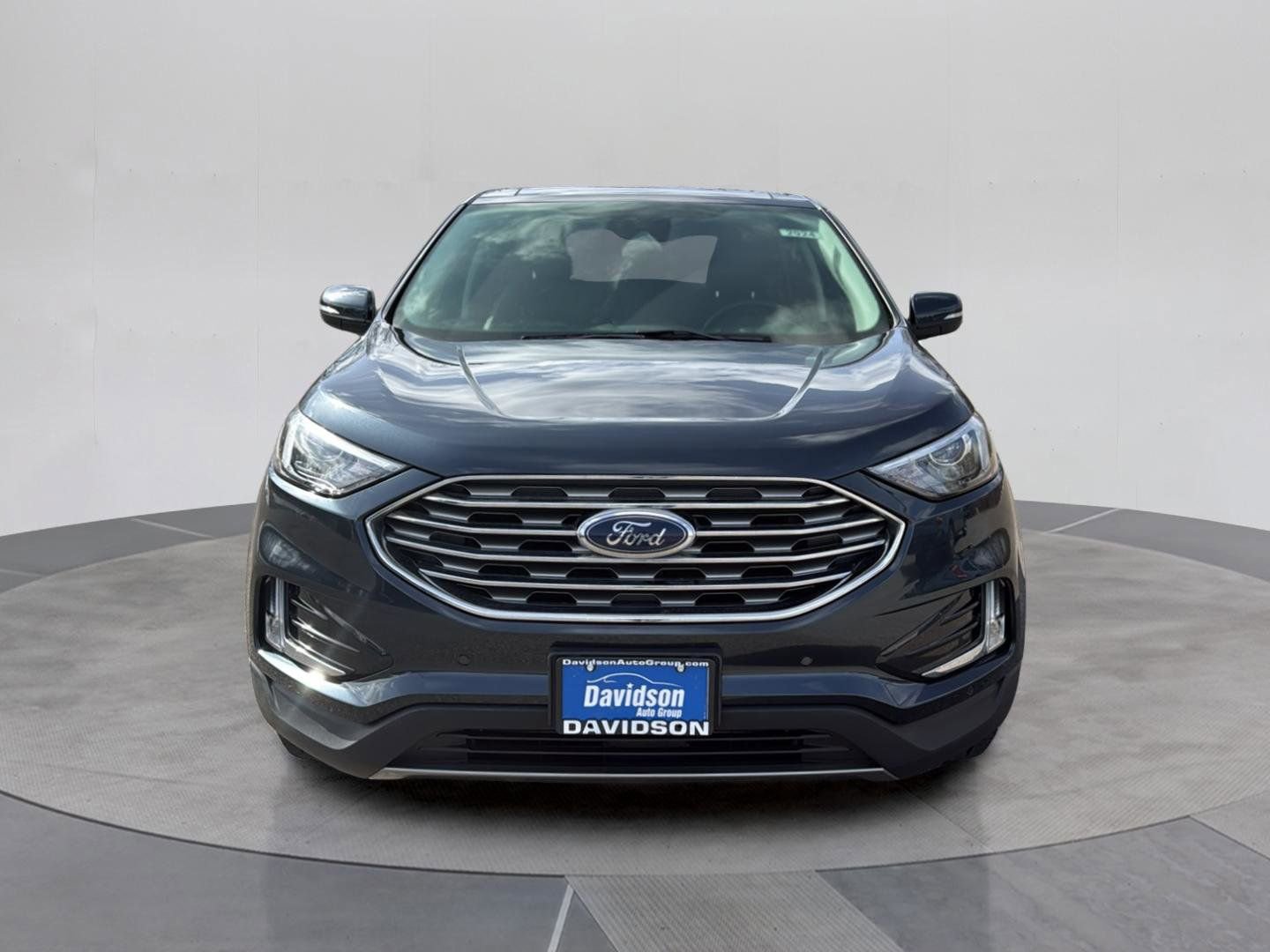 Certified 2022 Ford Edge Titanium AWD/4WD image 10