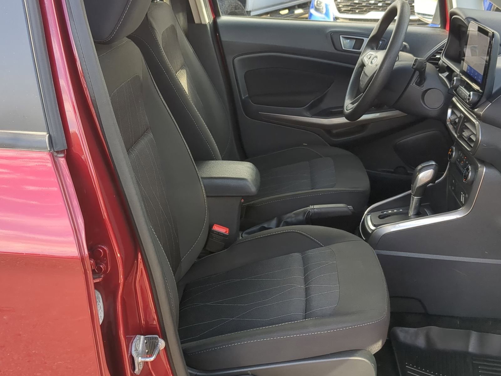 Certified 2022 Ford EcoSport SE w/ SE Convenience Package image 22