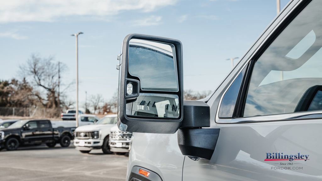 Used 2024 GMC Sierra 2500 Denali w/ Denali Reserve Package image 9