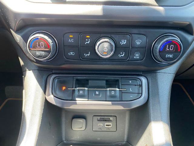 Used 2021 GMC Acadia AT4 w/ Trailering Package AWD/4WD image 22