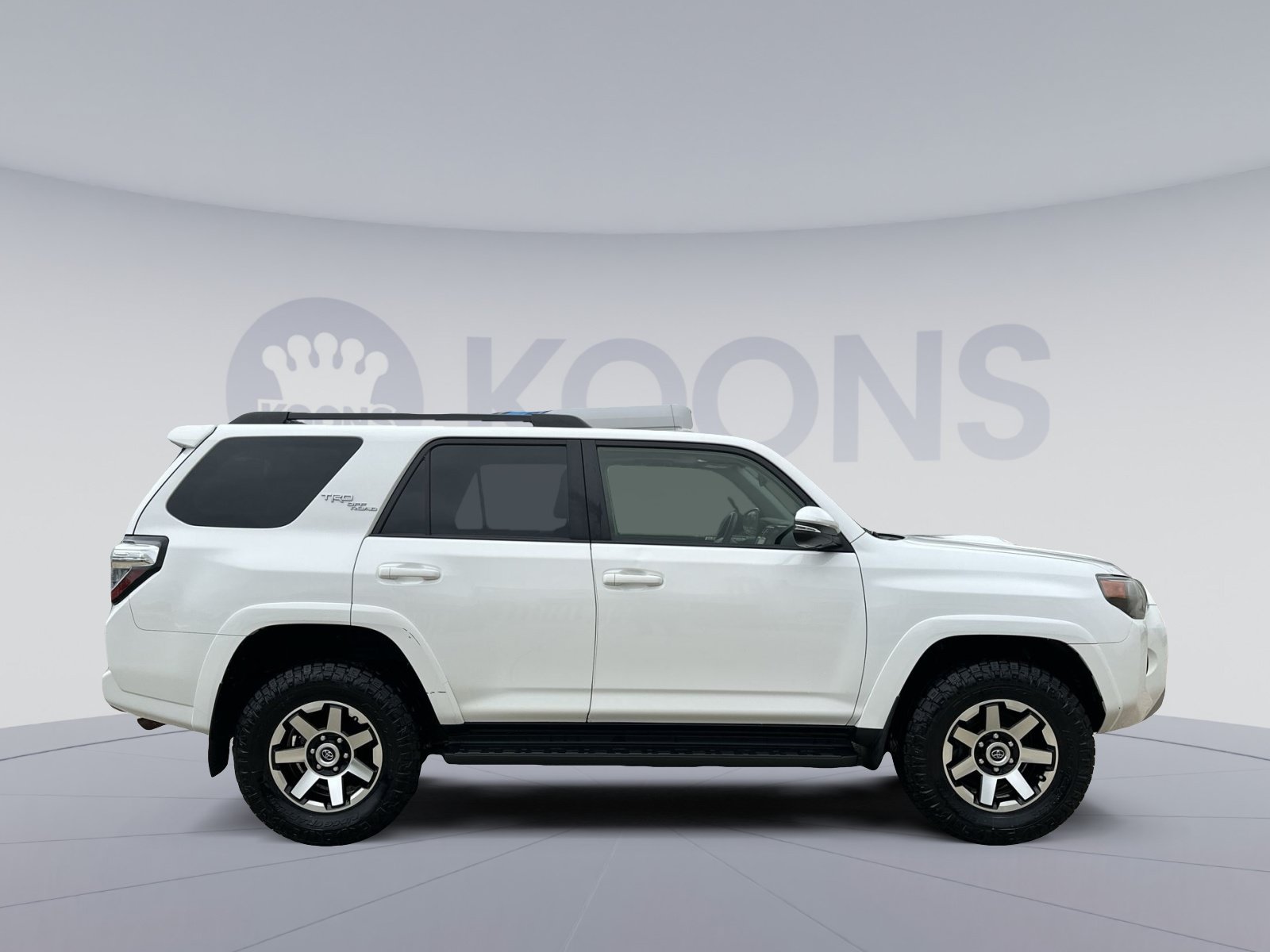 Used 2020 Toyota 4Runner TRD Off-Road Premium w/ Moonroof Package AWD/4WD image 17