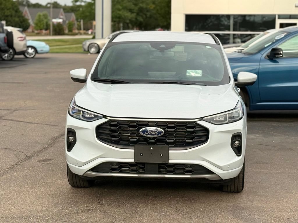 Certified 2025 Ford Escape ST-Line Elite w/ Premium Technology Package AWD/4WD image 28