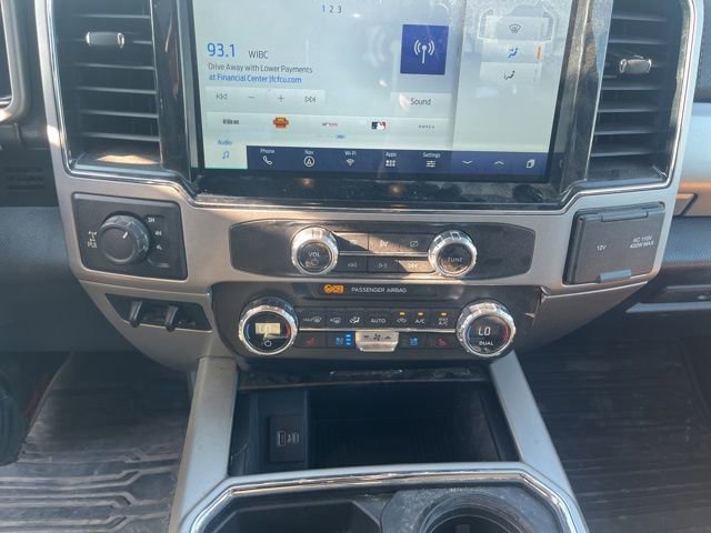 Certified 2022 Ford F250 Lariat w/ Chrome Package image 28