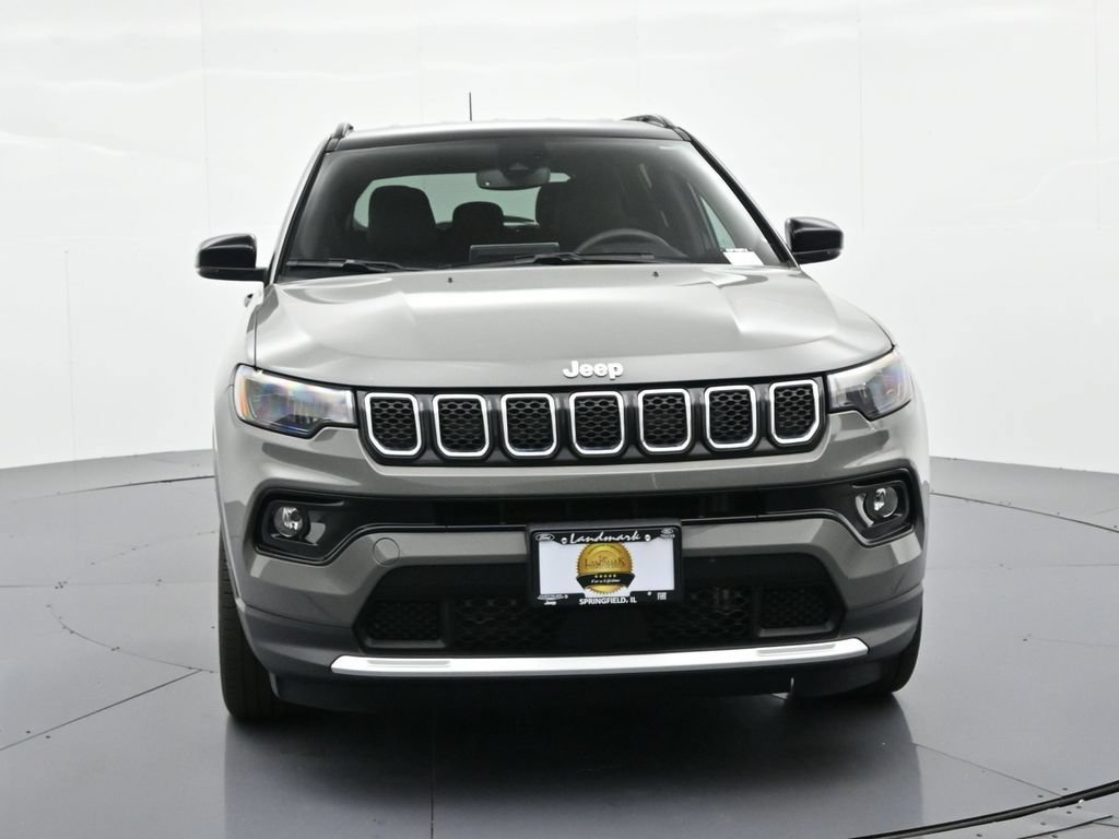 Used 2023 Jeep Compass Limited AWD/4WD image 3