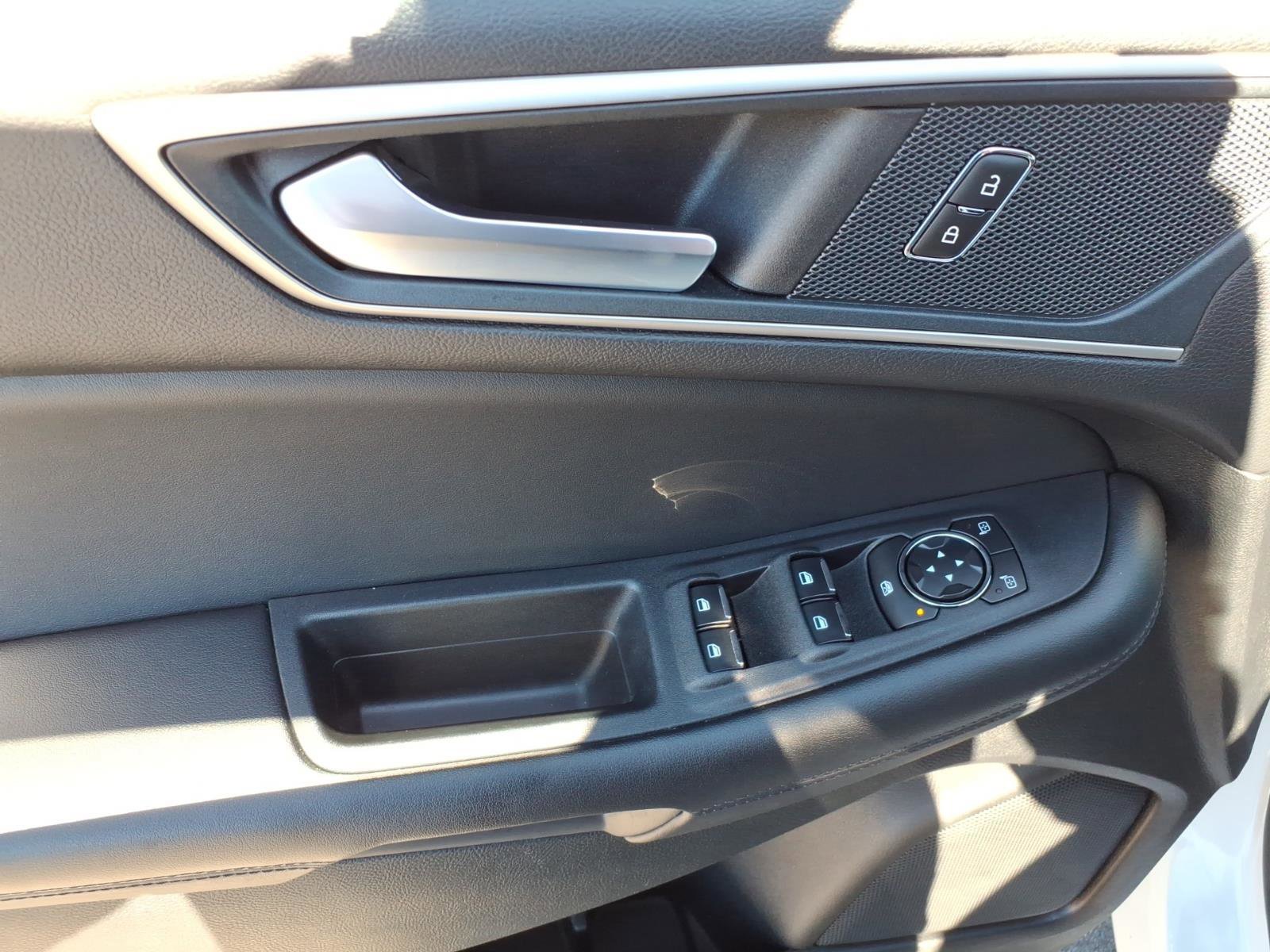 Certified 2024 Ford Edge SEL image 10