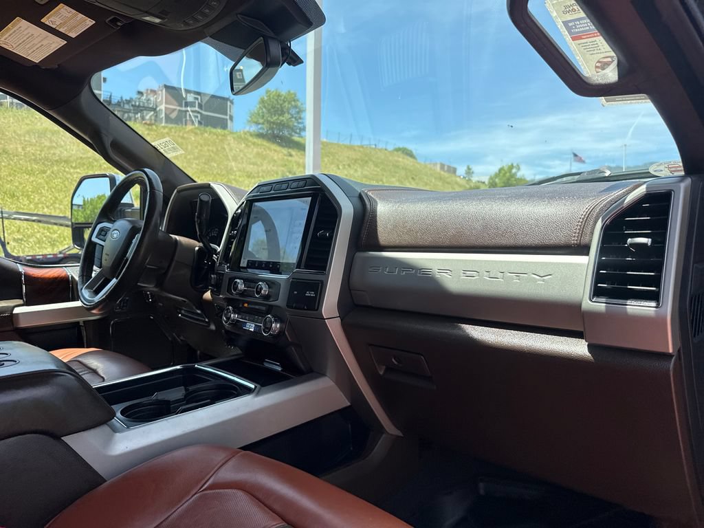 Certified 2022 Ford F250 King Ranch w/ Tremor Off-Road Package AWD/4WD image 31