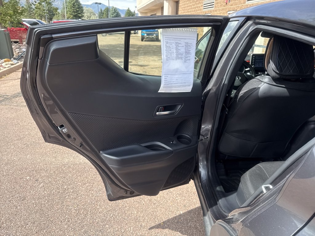 Used 2019 Toyota C-HR XLE FWD image 19