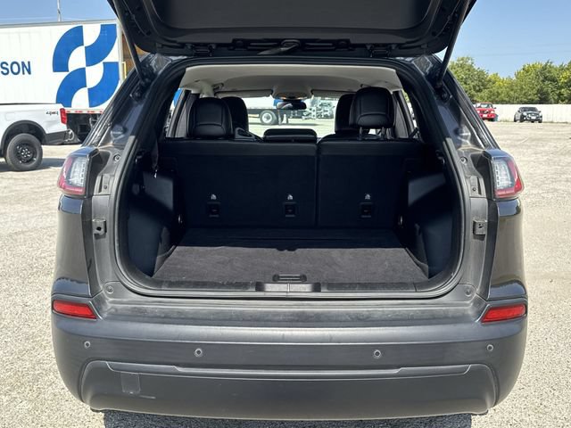 Used 2019 Jeep Cherokee Latitude Plus FWD image 23