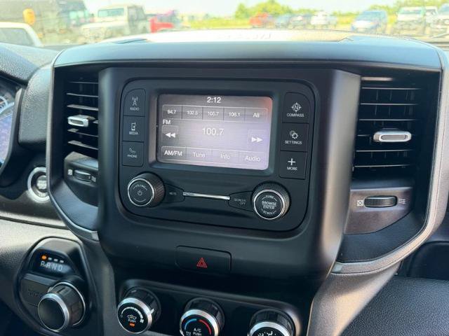 Used 2020 RAM 2500 Tradesman w/ Chrome Appearance Group AWD/4WD image 14