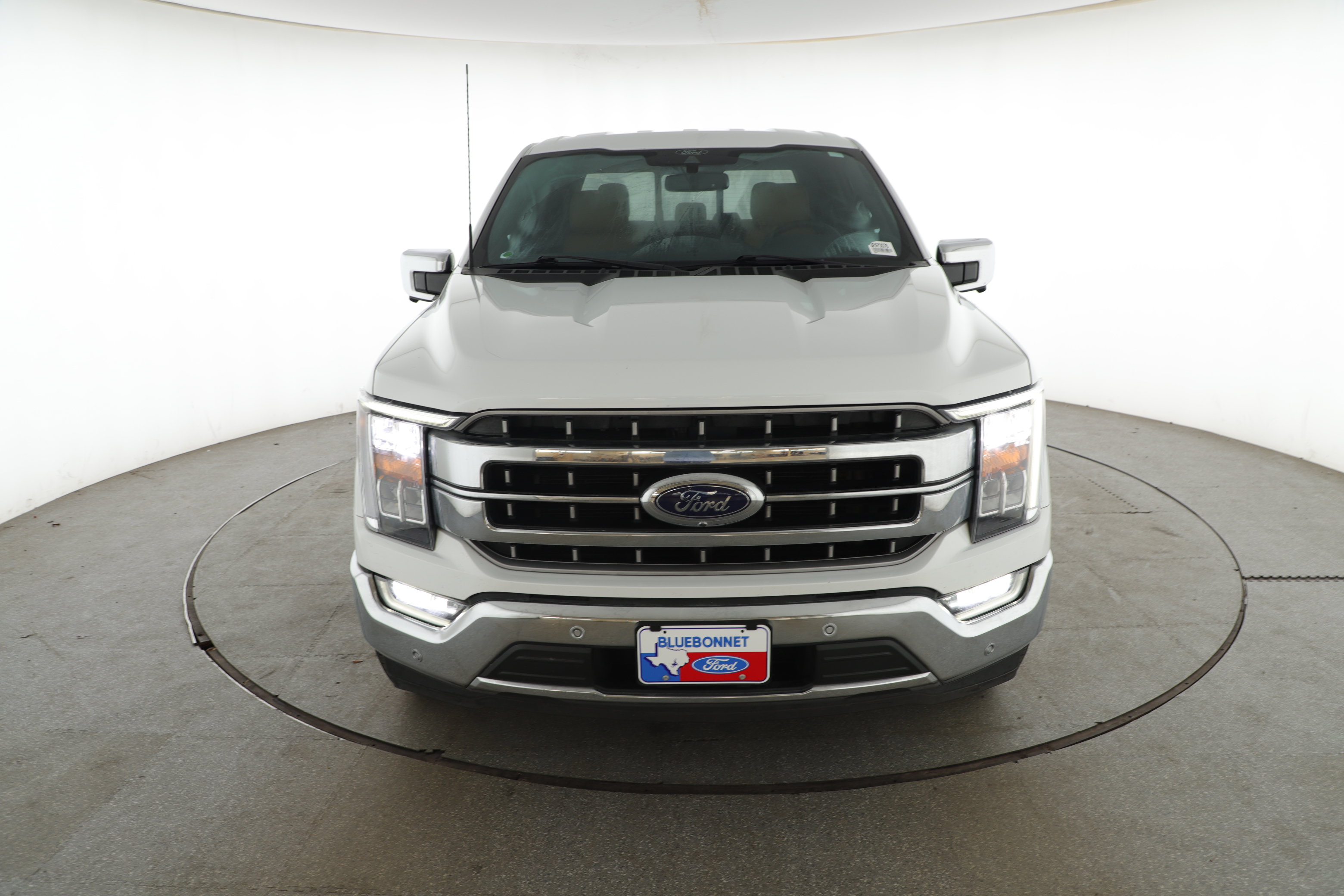 Certified 2022 Ford F150 Lariat RWD image 2