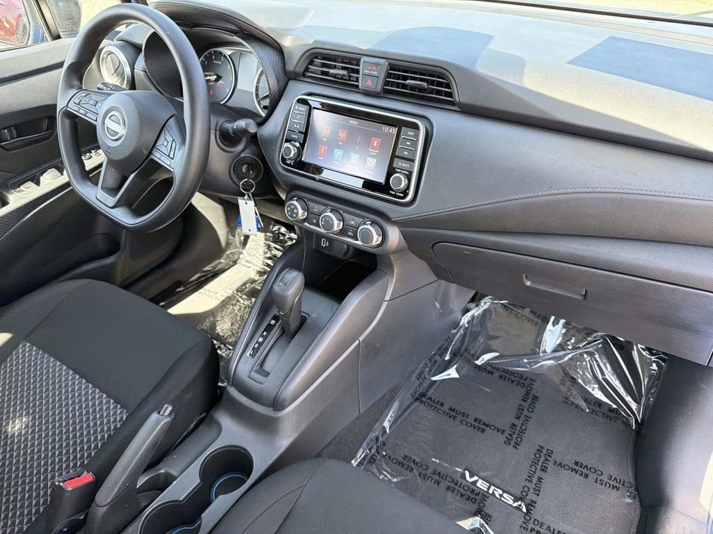 Used 2024 Nissan Versa S w/ Trunk Package image 22