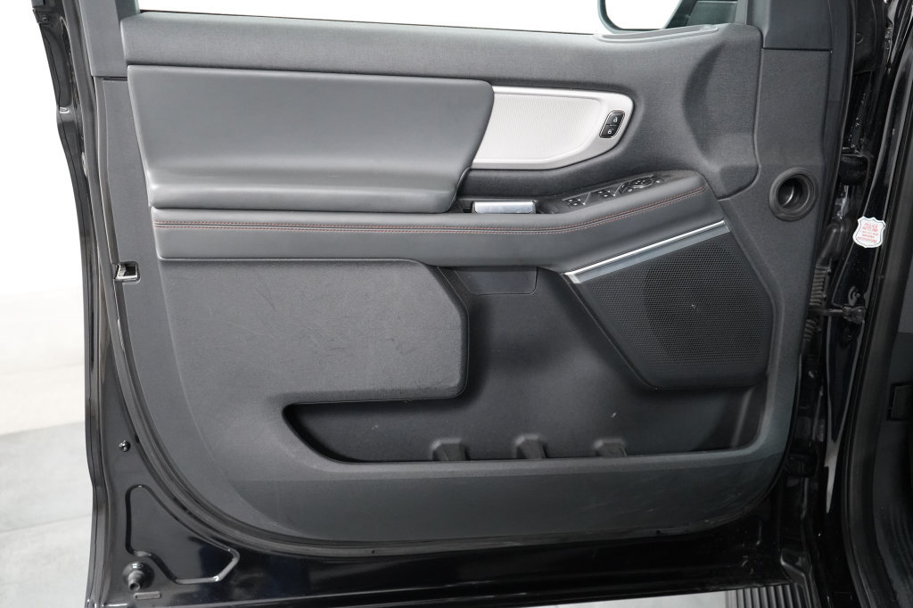 Certified 2025 Ford Expedition Max Active AWD/4WD image 31