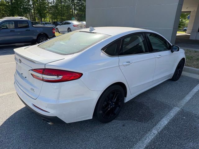 Certified 2019 Ford Fusion SE w/ Equipment Group 151A FWD image 4
