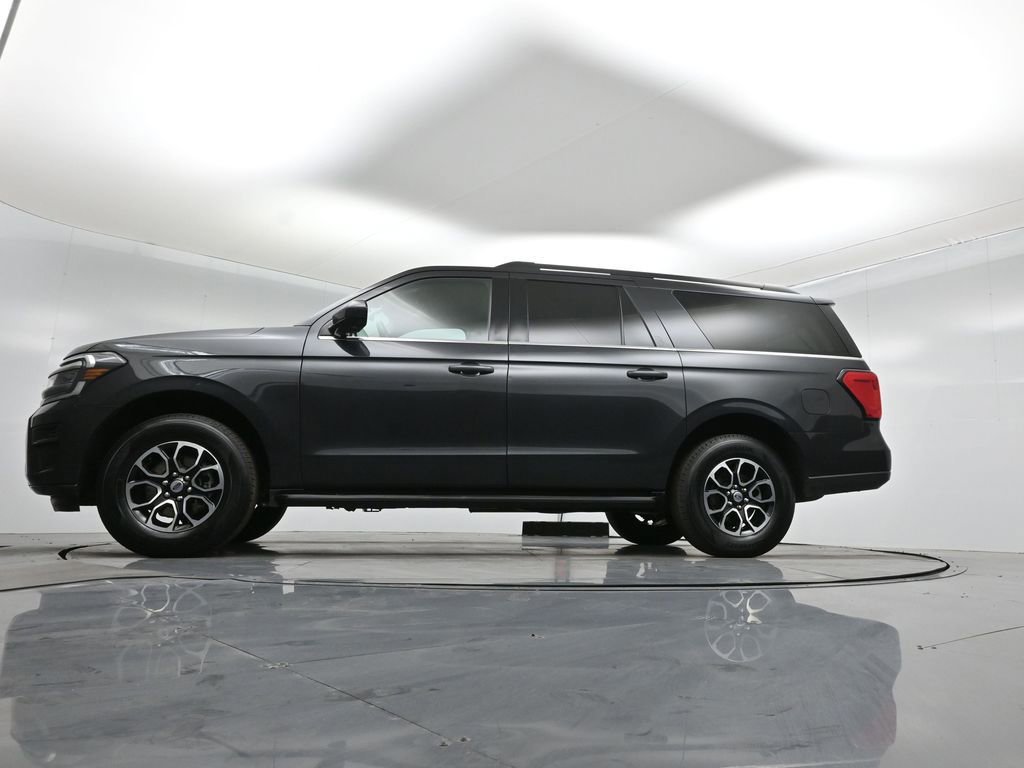 Certified 2024 Ford Expedition Max XLT image 23
