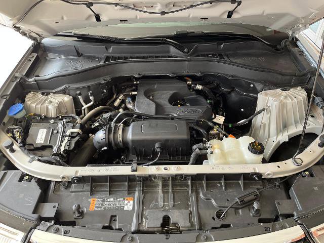 Certified 2020 Ford Explorer XLT w/ Equipment Group 202A image 38